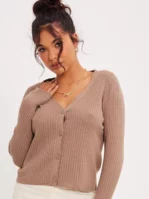 Pieces - Cardigans & Koftor - Fossil - Pccrista Ls Knit Cardigan Noos Bc - Tröjor