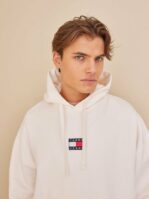 Tommy Jeans Tjm Tommy Badge Hoodie Trøjer Hvid